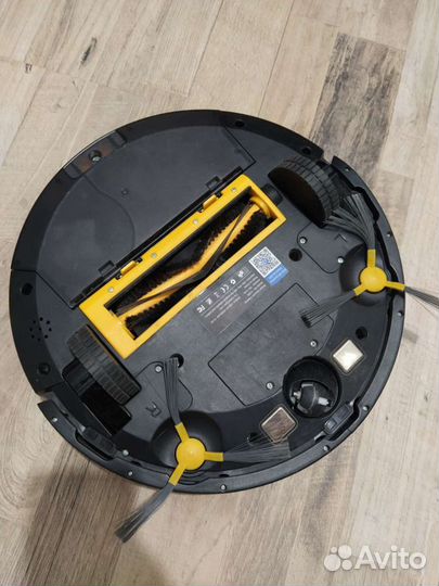 Робот пылесос liectroux