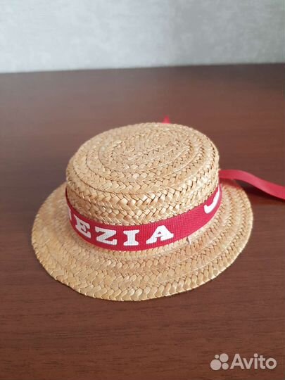 Маленькая шляпа гандольера. Сувенир из Венеции