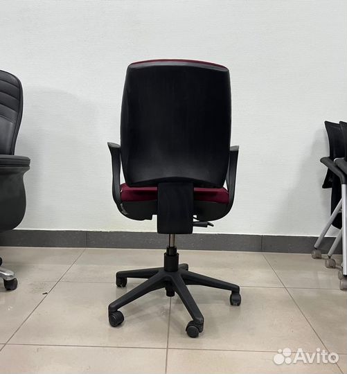 Офисное кресло Sitland (Италия)