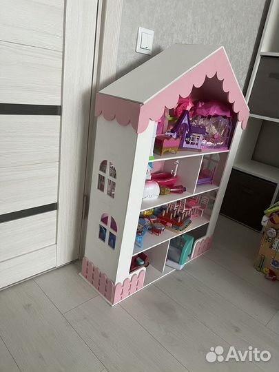 Домик кукольный