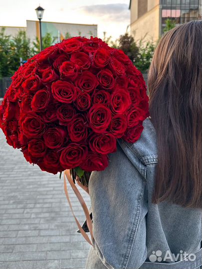 Букет из 105 роз 40см.Доставка