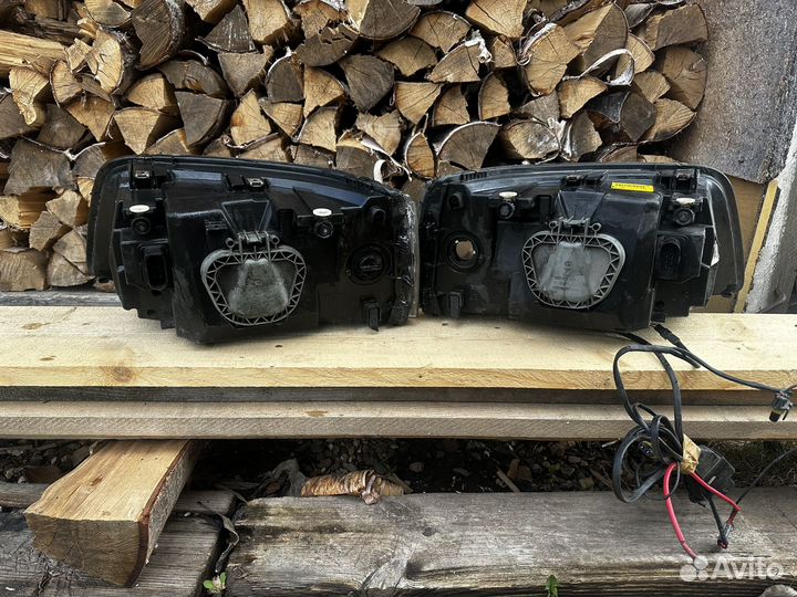Фары на volkswagen transporter t5