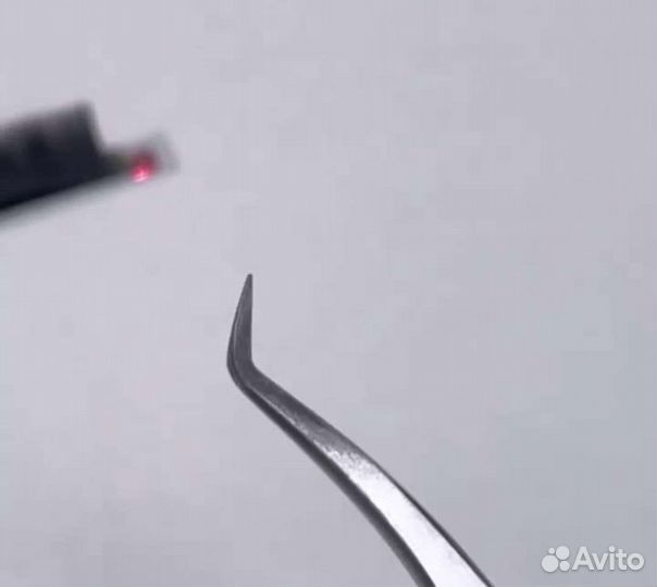 Пинцет для ресниц