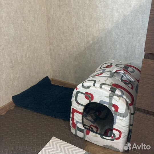 Домик для кошки/собаки + коврик
