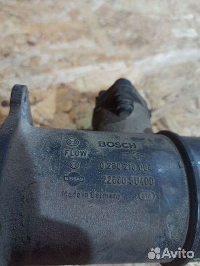 Расходомер воздуха Nissan Almera N16 1.5 (QG15DE)