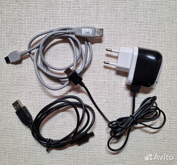 Зарядное устройство Deppa TR-020, USB Data Link