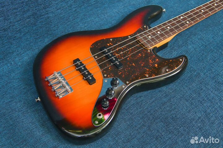 CoolZ ZJB-1R Jazz Bass