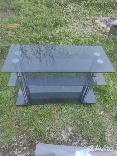 Стеклянная тумба