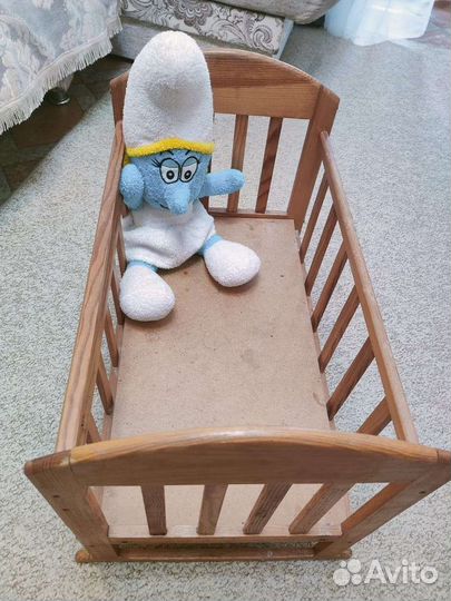 Продам кровать для кукол