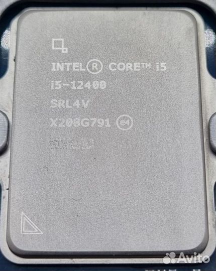 Процессор i5-12400