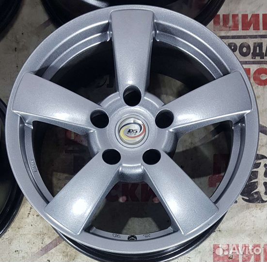 Диски, колеса, литые Bmw r16; 5x120; цо 74,1