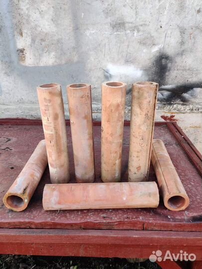 Трубы и кирпич