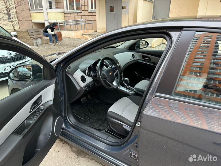 Chevrolet Cruze 1.8 AT, 2013, 69 000 км