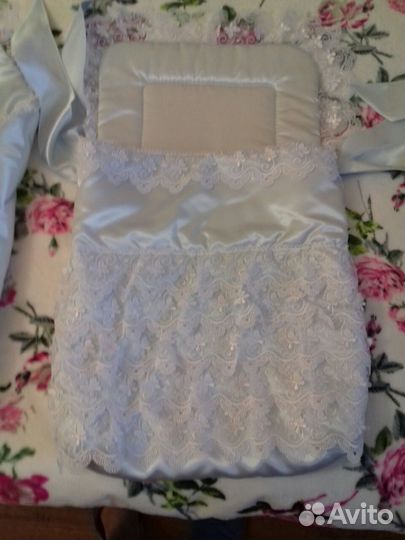 Продам конверт на выписку.Состояние отличное