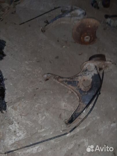 Рычаги задние правый левый w123 мерседес 123