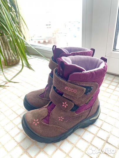 Ботинки весенние для девочки ecco 25