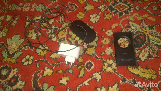 Беспроводная зарядка Nokia Lumia 1020