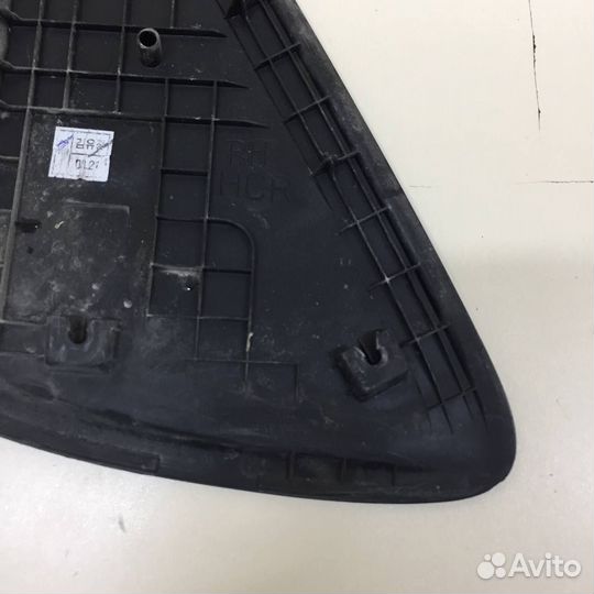 Накладка заднего крыла правого Hyundai Solaris HCR