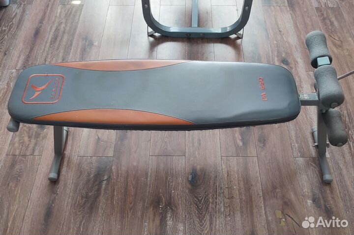 Скамья для жима и пресса