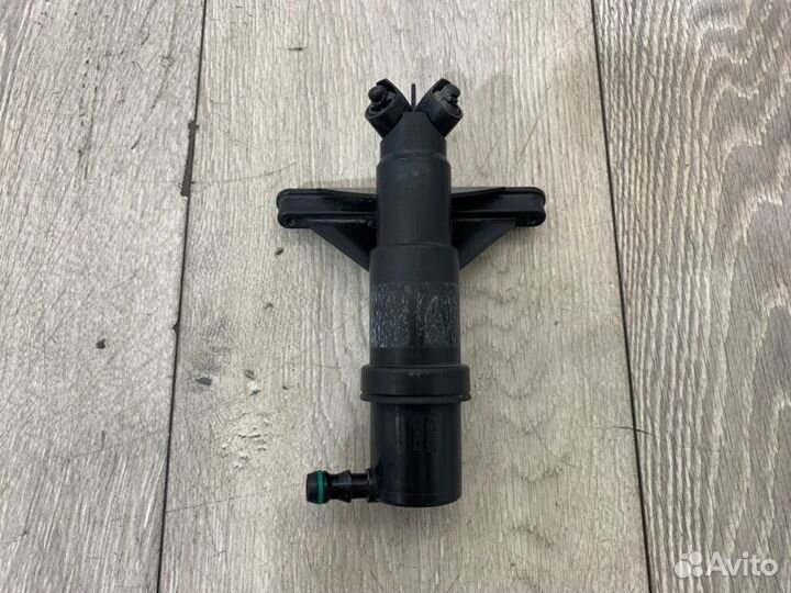 Форсунка омывателя фар левая Bmw 5 E60 M57D30