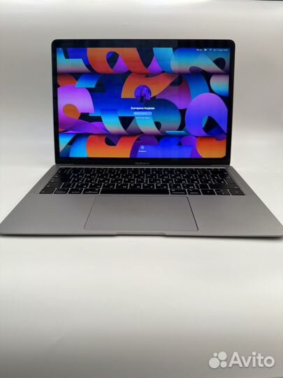 Apple MacBook 13 128GB 2019
