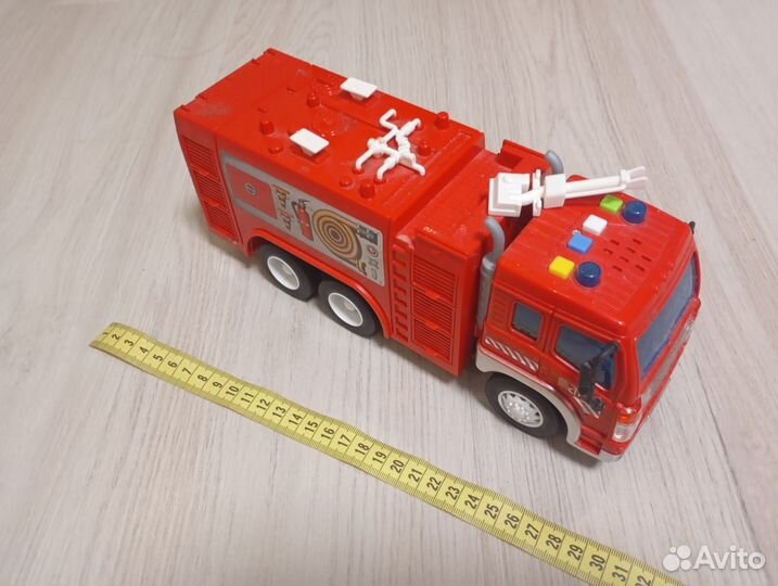 Игрушечные машинки