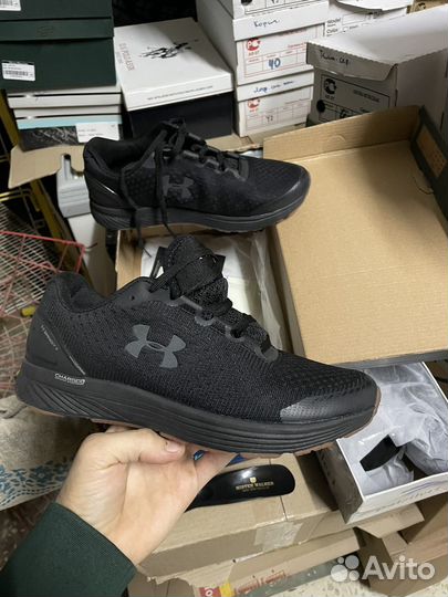 Кроссовки under armour