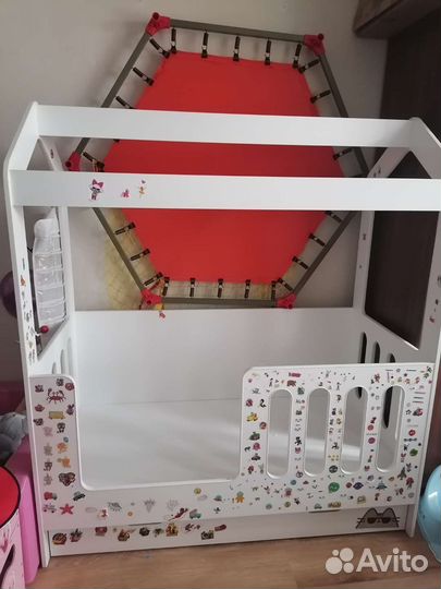 Кроватка домик бу