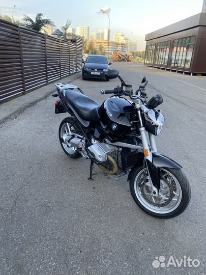 BMW R1200R