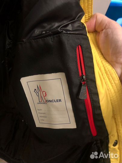 Пуховик монклер оригинал