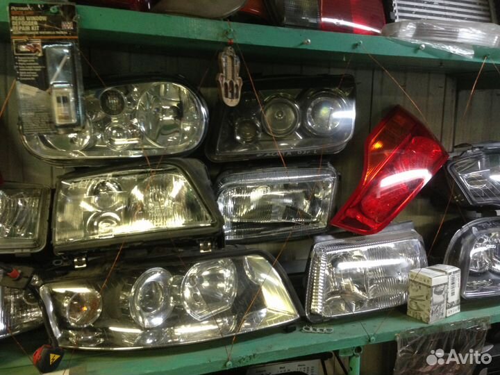 Фара левая hella 8D0941029B для А-4 Б 5