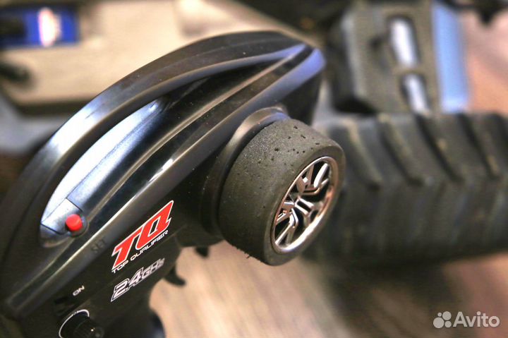 Радиоуправляемая машинка Traxxas Stampede 4x4 1:10