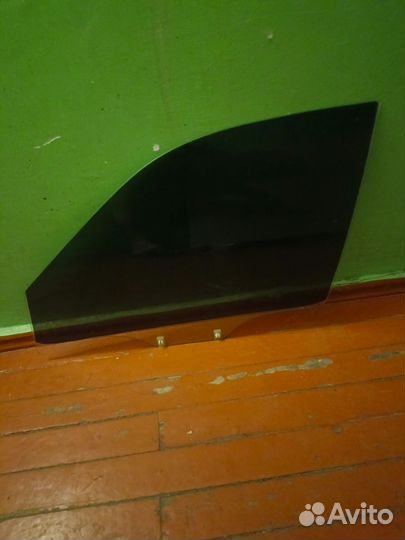 Стекло водительской двери Hyundai accent