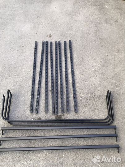 Вешалка настенная