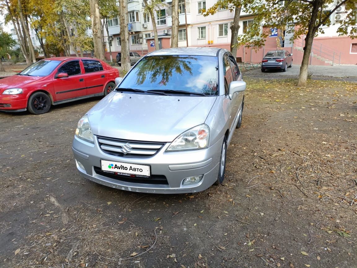 Suzuki Liana: фото из отзыва