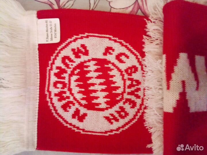 2 шарфа(фанатов) Бавария Мюнхен и Локомотив Москва