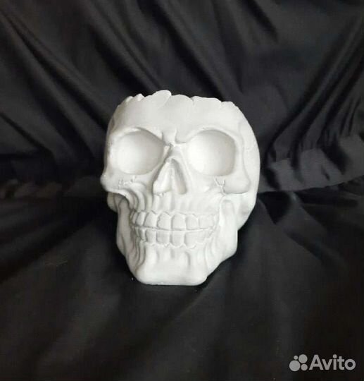 Череп кашпо