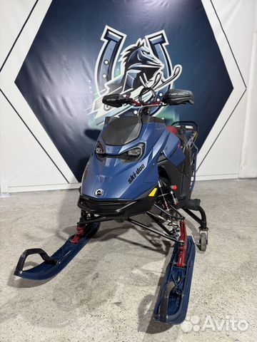 BRP Summit X Expert 850 E-TEC 154 (2025)