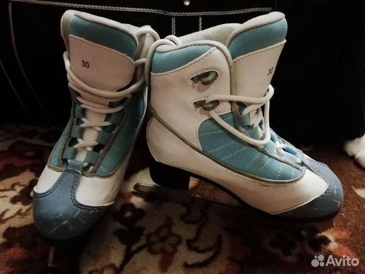 Коньки фигурные детские 30 размер