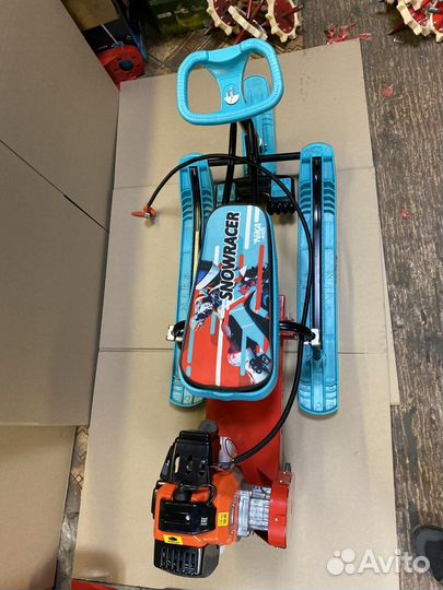 Снегокат с мотором (мини снегоход)