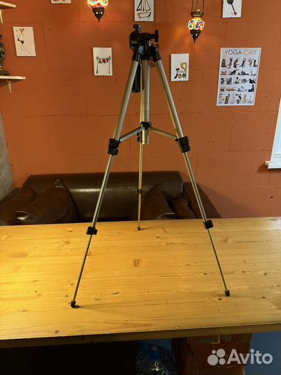 Штатив для фотоаппарата