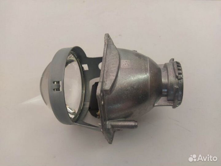 Линзы фары би-ксенон Hella3R Toyota Avensis T250