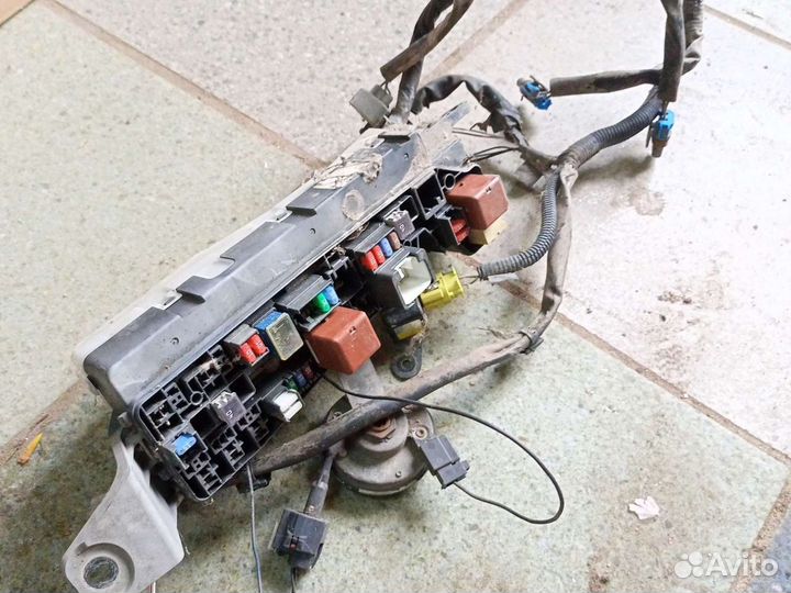 Блок предохранителей Тойота матрикс