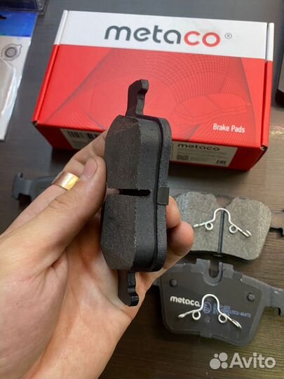 Колодки тормозные задние Volvo XC90 2015