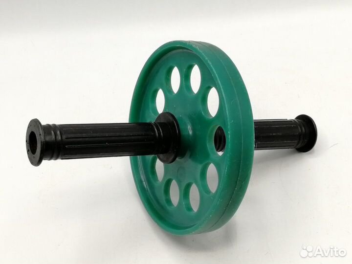 Тренажер с ручками Колесо для пресса пластик