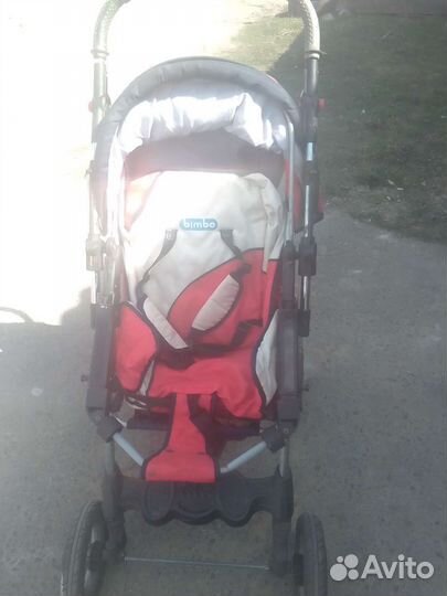 Прогулочная коляска