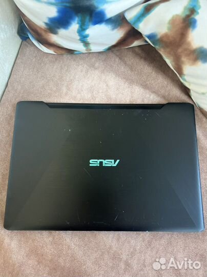 Игровой ноутбук asus M570D