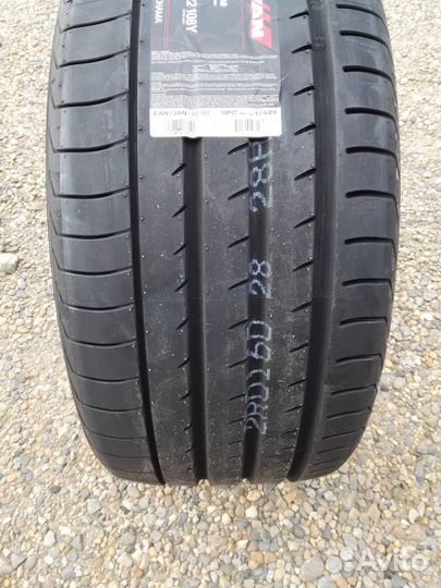 Yokohama Advan Sport V105W 325/30 R21 108Y