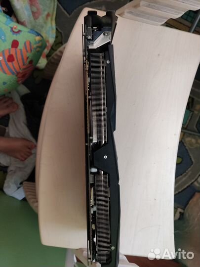 Rx 480 asus strlx 8gb