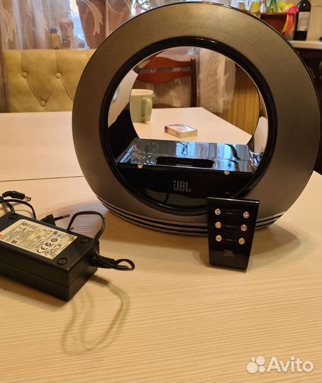 Портативная акустика JBL Radial 30 Вт